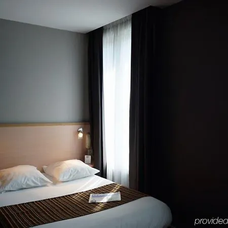 De L'etoile Colombes (Hauts-de-Seine)