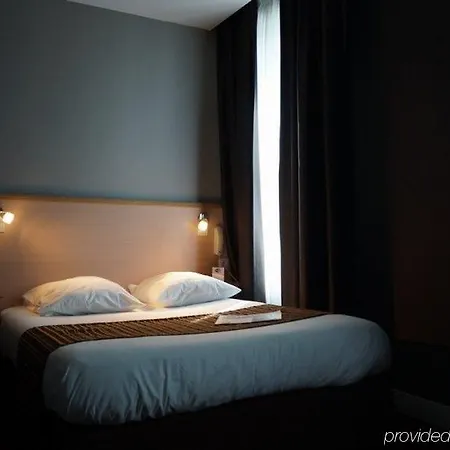Hotel De L'etoile Colombes (Hauts-de-Seine)