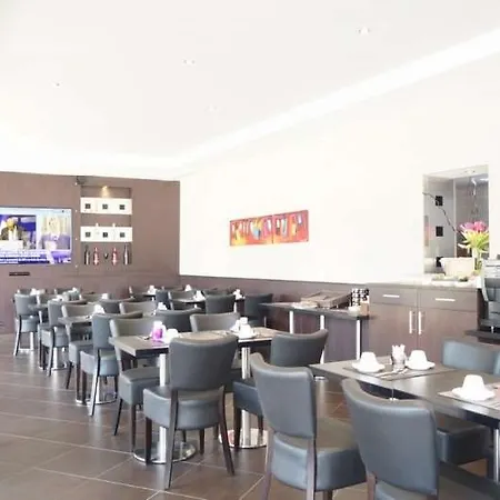 De L'etoile Hotell
